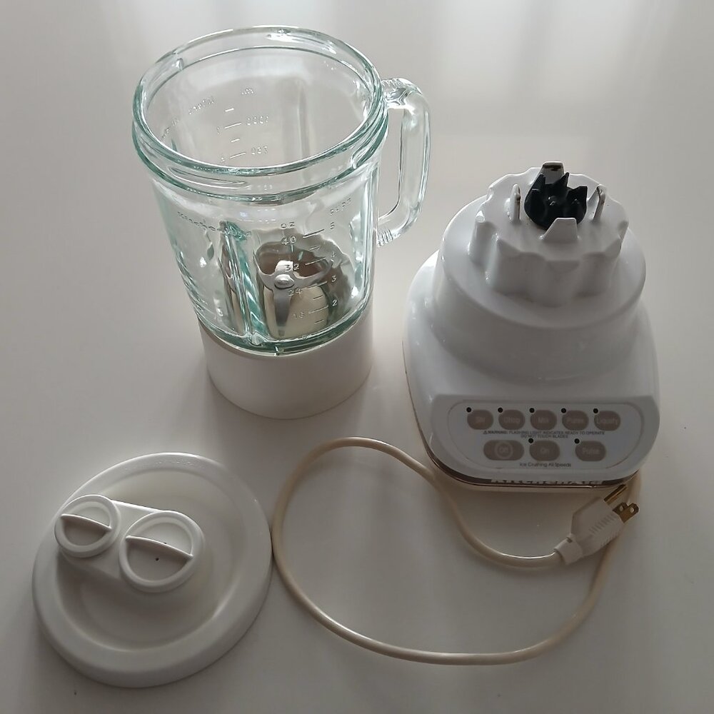 KitchenAid Blender - Picture 2 of 6